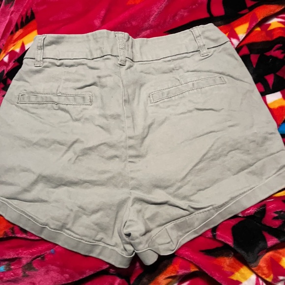 Shorts - Picture 2 of 2